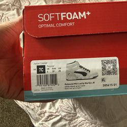 Boys Pumas size 7C