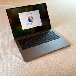 14” MacBook Pro M2