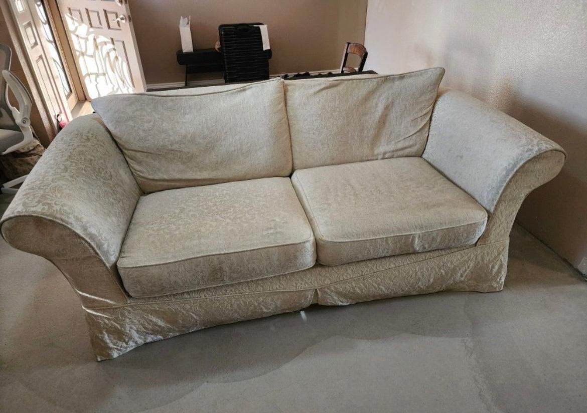 Sofa/Couch