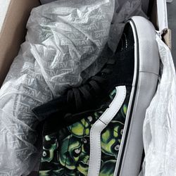 Supreme Vans