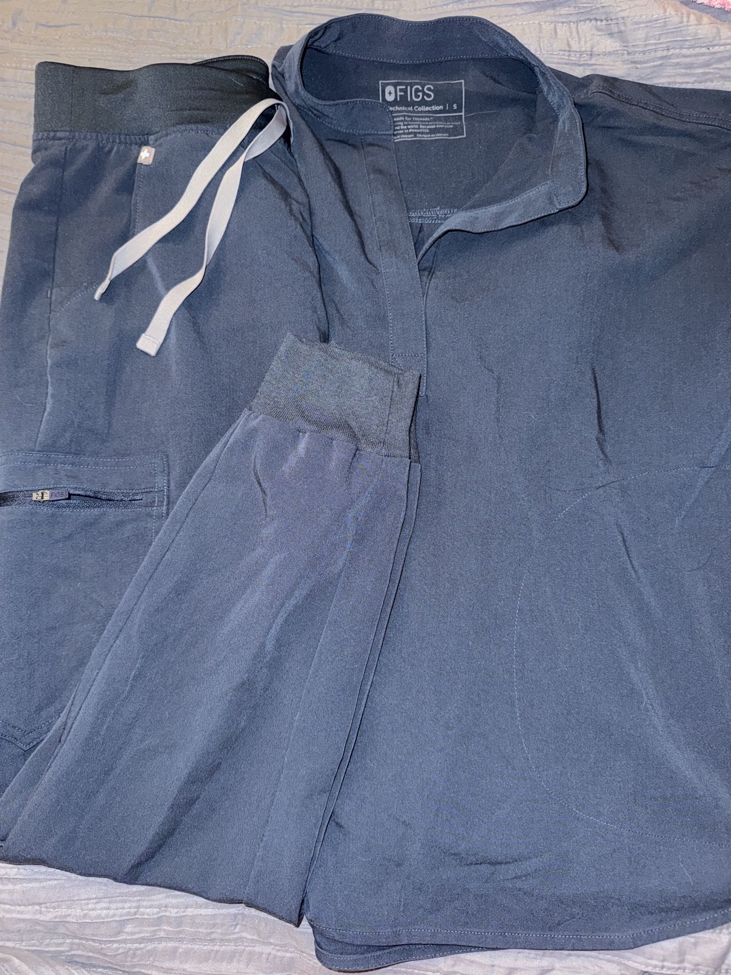 FIGS Women’s Scrub Set, S, Blue