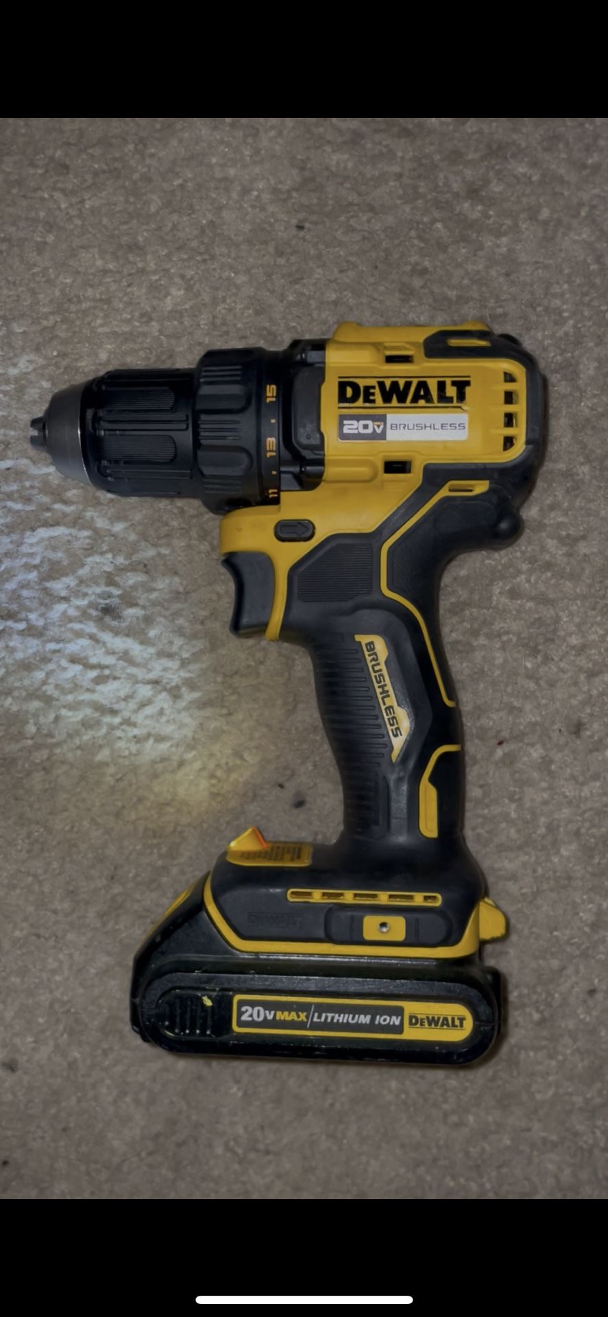 Dewalt 20v Drill DCD793 w/ 1.5ah Battery