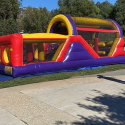 40’ Obstacle Course