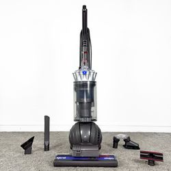 Dyson Ball Animal Pro Vacuum Cleaner w/ attachments - Aspiradora