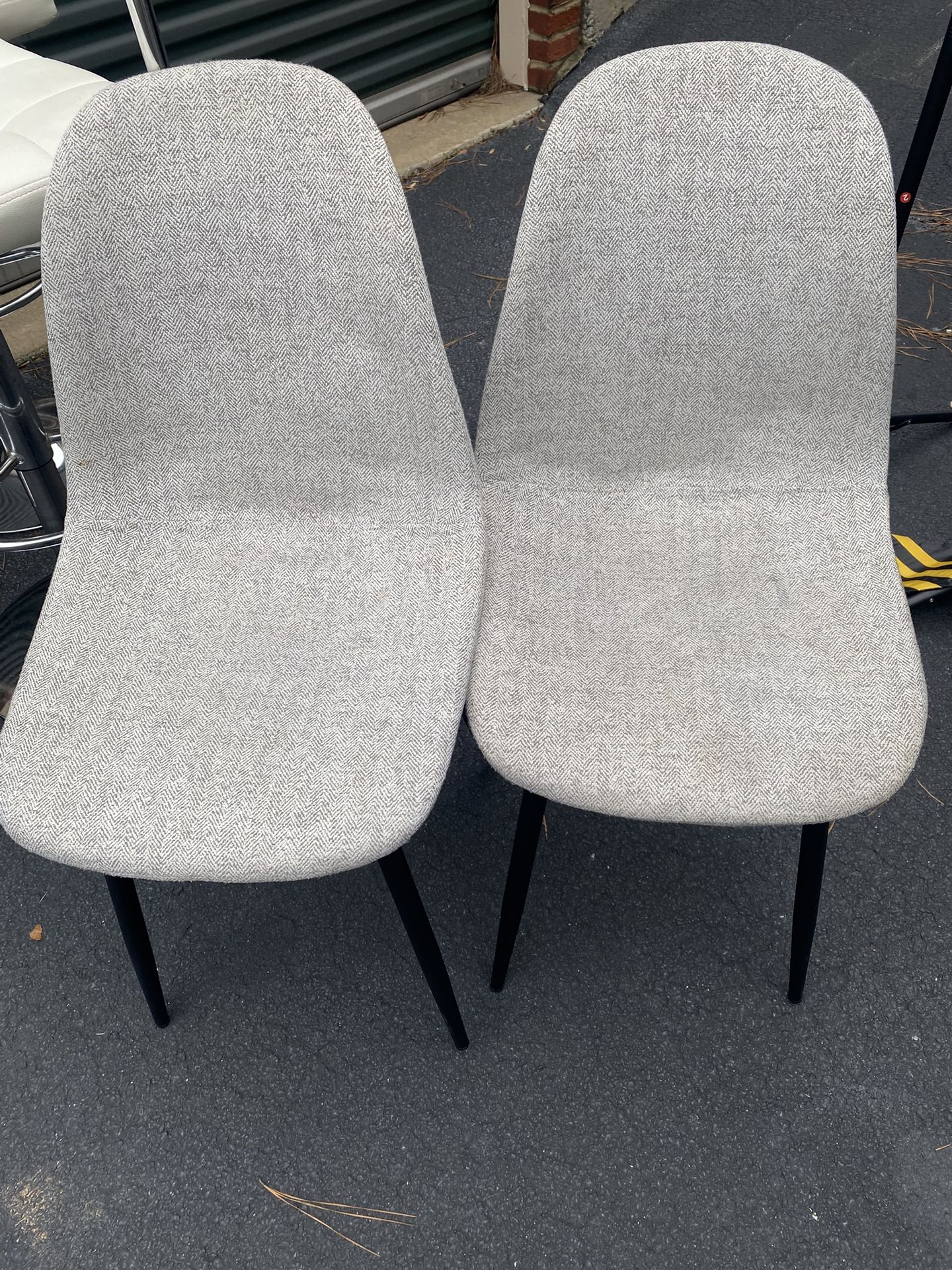 2 chairs For Sale