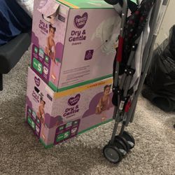 Children’s Diapers And Stroller 