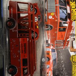 Hot Wheels Ferrari Team Transport
