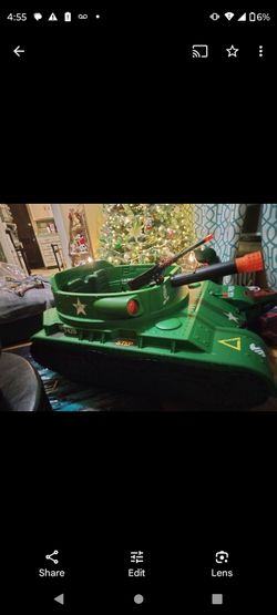 Ride On Tank ,(Kids)  Or Lamborghini Power wheels 