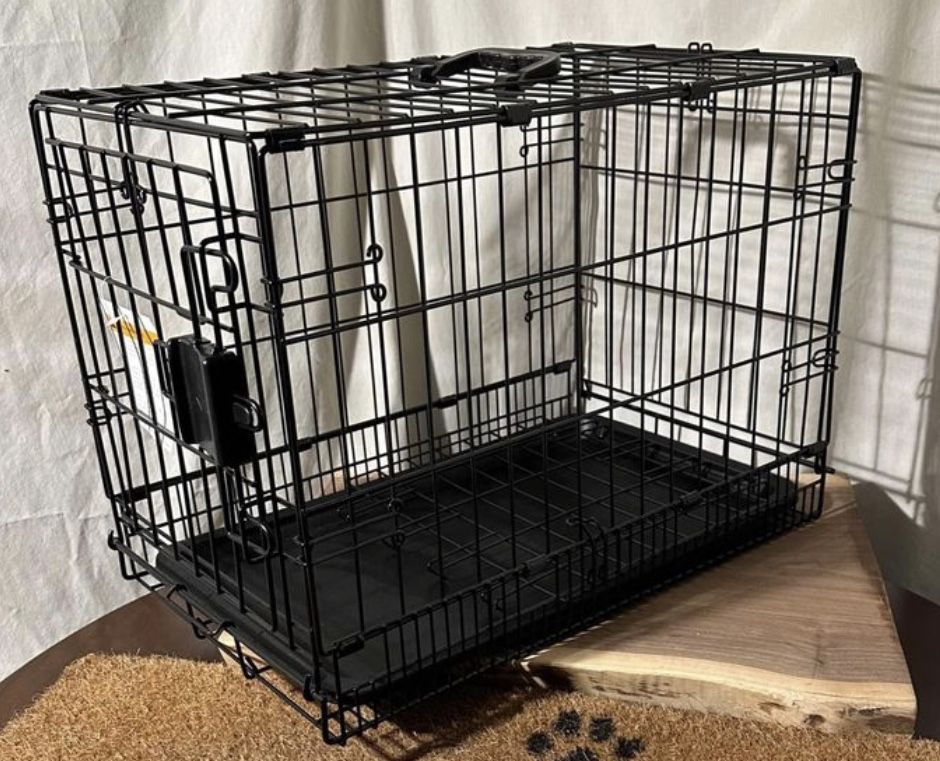 Pet Crate 24 In w/ FREE Vintage Cat Dish