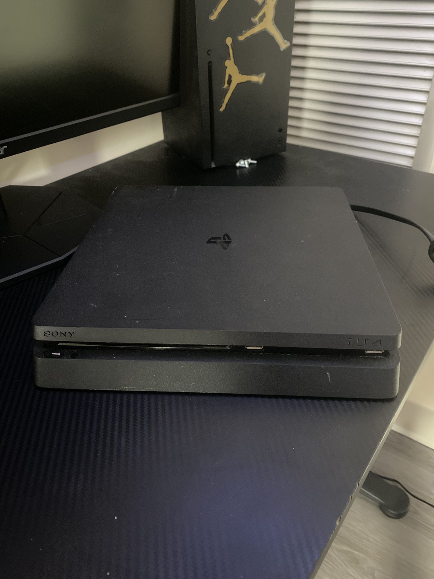 PS4 Console (No Controller) + Madden NFL 22 – Works Great