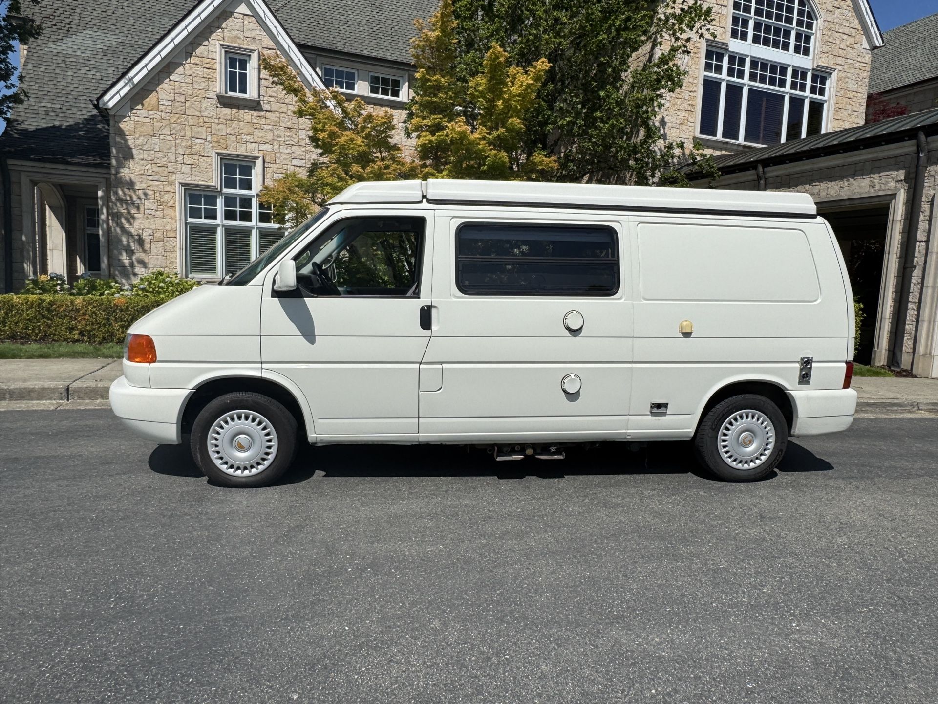 1999 Volkswagen EUROVAN Winnebago EUROVAN winnebago