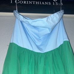 Woman’s Dress