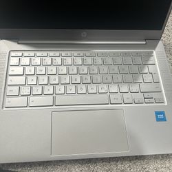HP Chromebook 14a-na1010ca (14", Celeron N4500, 4GB RAM, 64GB eMMC) It’s brand new no box