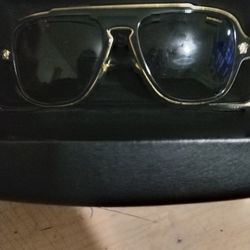 400 Dollar Authentic Nice Versace Black And Gold Glasses Frames Baller Look