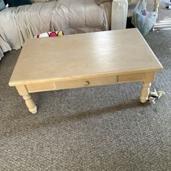 Center Table And 2 Side Tables 
