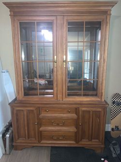 Bernhardt Oak Mirrored dresser