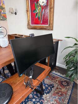 Samsung 34” Curved Monitor- Like New