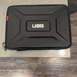 UAG Medium Laptop Case Computer Protection 