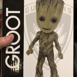 NECA BABY GROOT HEAD KNOCKERS INFINITY SAGA COLLECTIBLE FIGURE