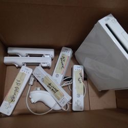 Nintendo Wii items for parts