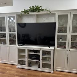 Wall Unit