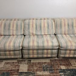 Couch/couch/sectional