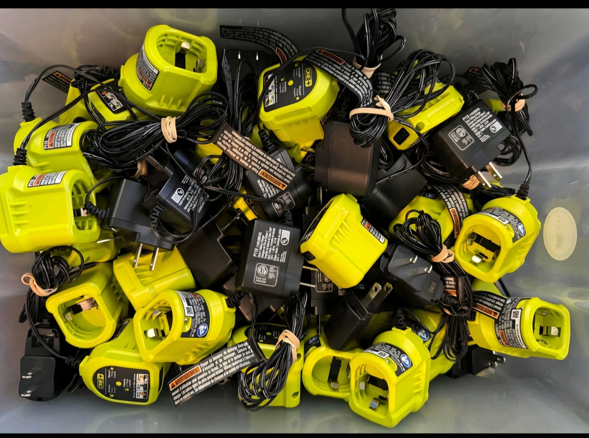 Ryobi 18v battery charger