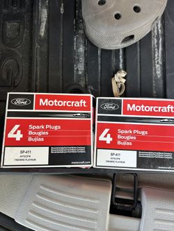 6 Motorcraft SP-411 Spark Plugs