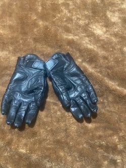 Motorcycle gloves