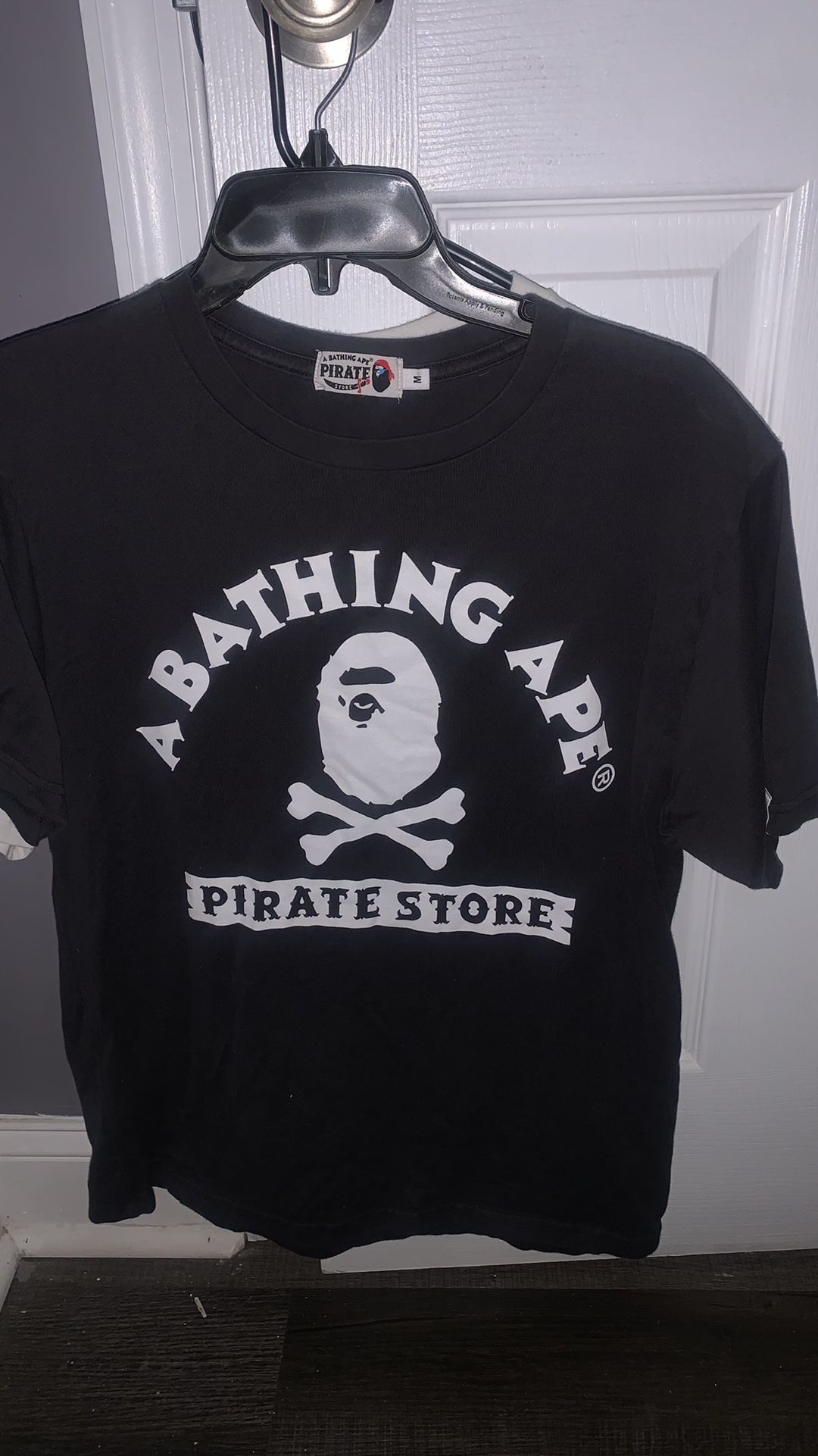 Bape T