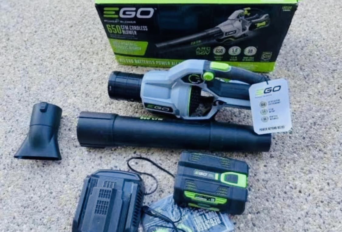 EGO POWER + 56-volt 650-CFM 180-MPH Brushless Handheld Cordless Electric Leaf Blower Battery &charge