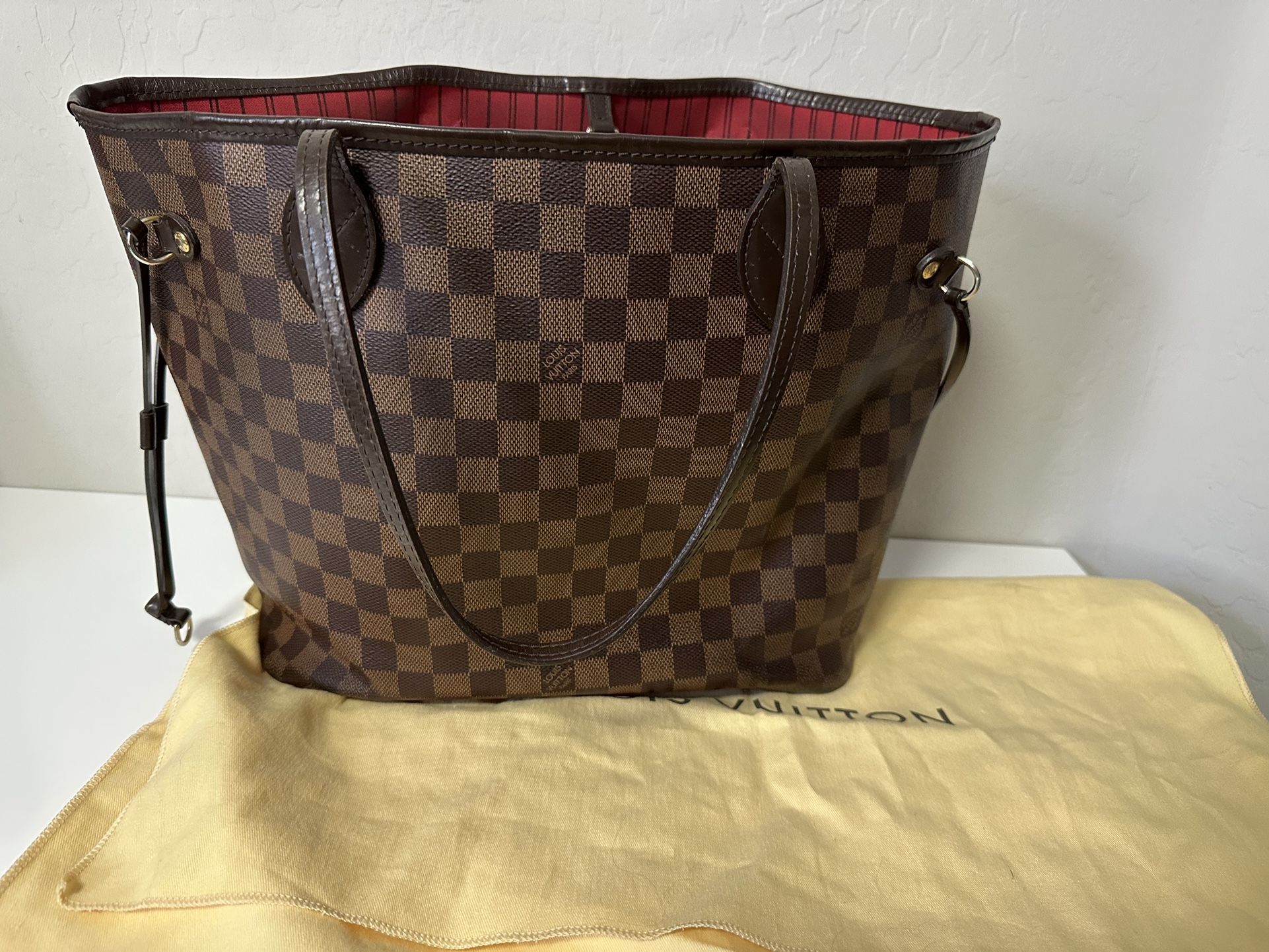 Authentic Louis Vuitton Neverfull MM - Damier Ebene with Red Interior -  clothing & accessories - by owner - apparel
