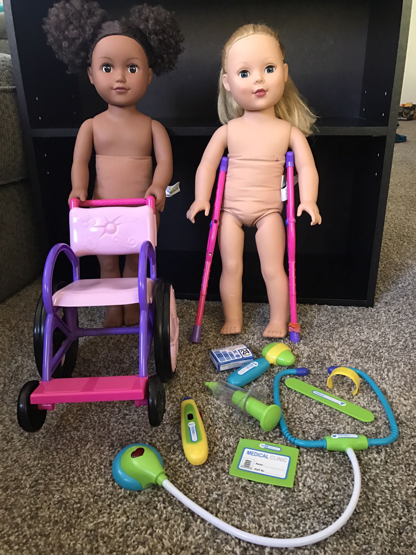 Blive ved morgenmad Cape Hospital accessories for 18" doll, our generation, my life, american girl  for Sale in Honolulu, HI - OfferUp