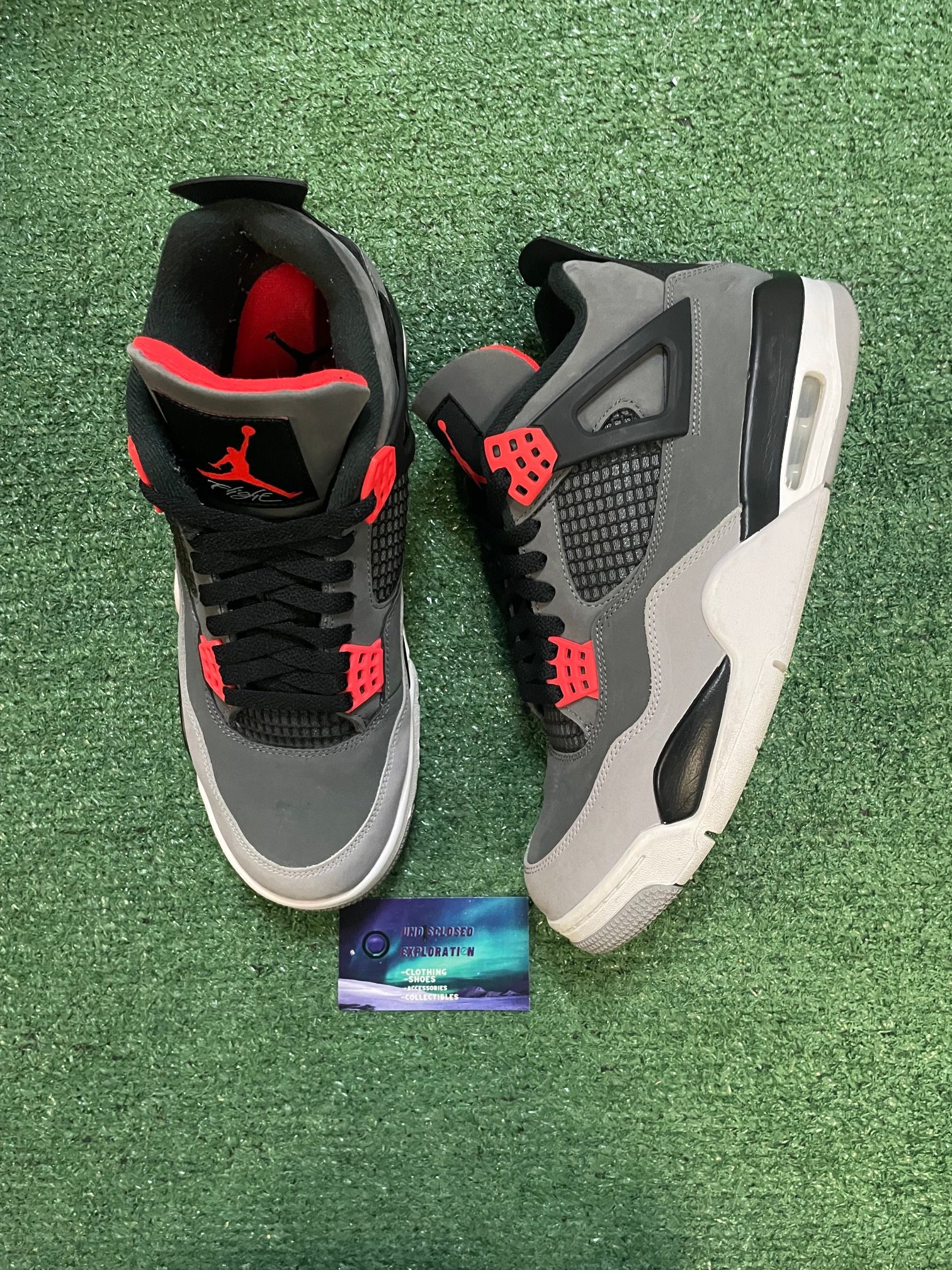 Air Jordan 4 infared size 10men/11.5women