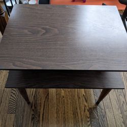 Moving sale : Wood table (Side table, Small coffee Table)