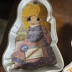 Precious Moments Cake Mold - Wilton 