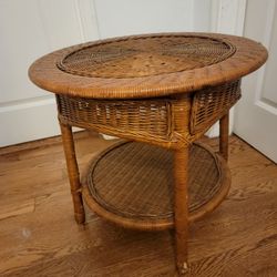 Nice Vintage Wicker End Table