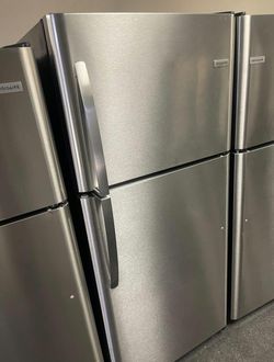 Frigidaire Top Freezer Refrigerator Stainless Steel