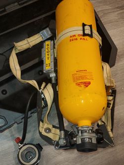 3M SCOTT AIR PAK BREATHING APPARATUS 30 MIN