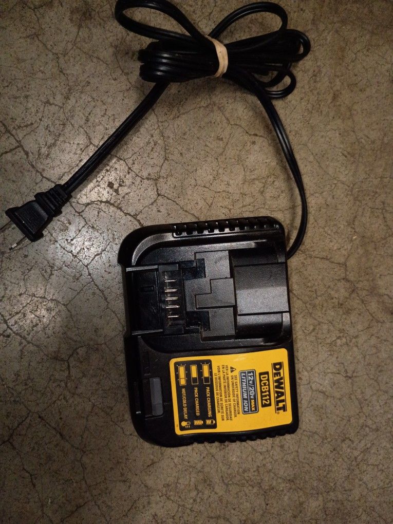 DeWalt 20V Charger
