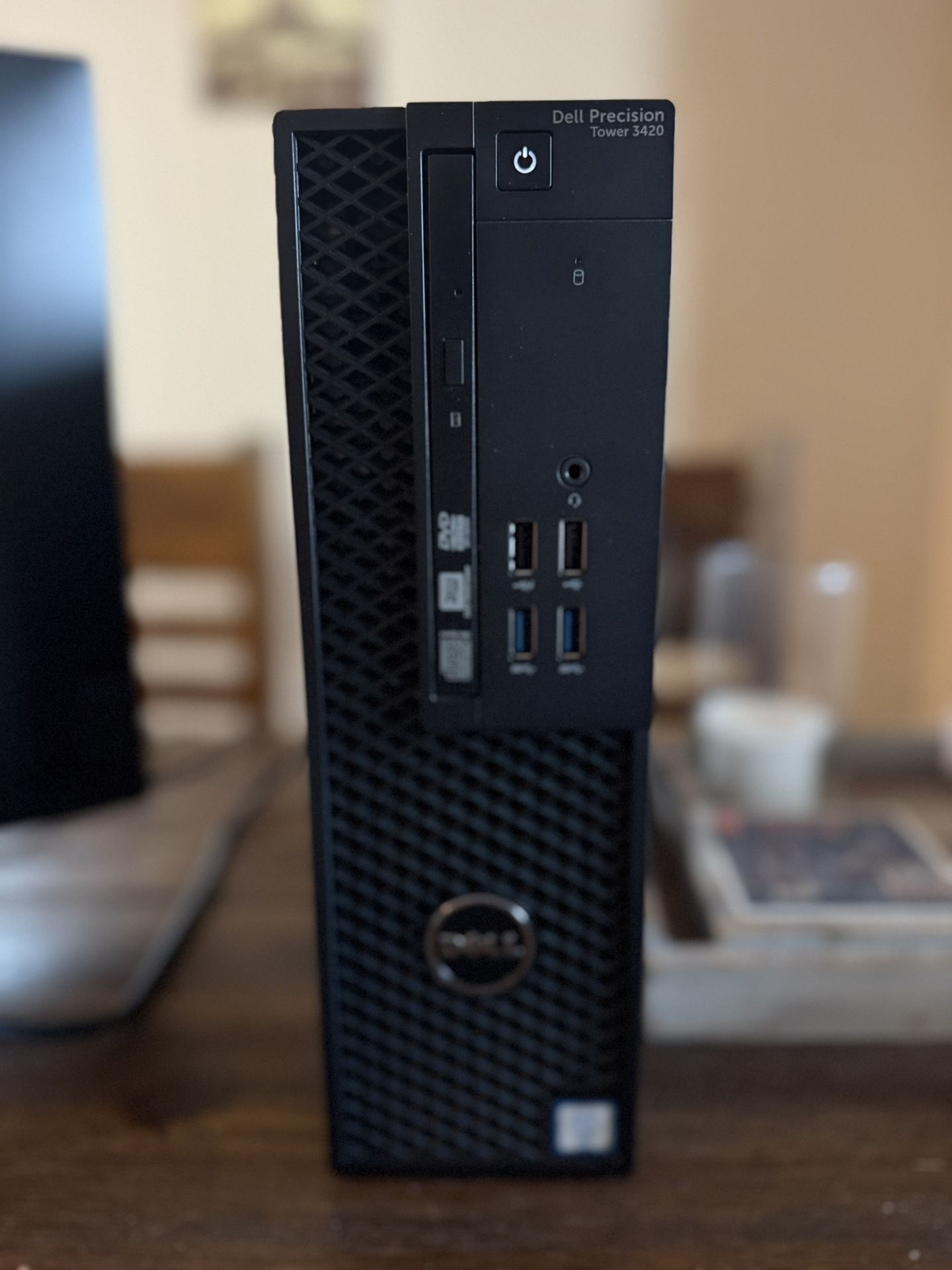 Dell Precision 3420