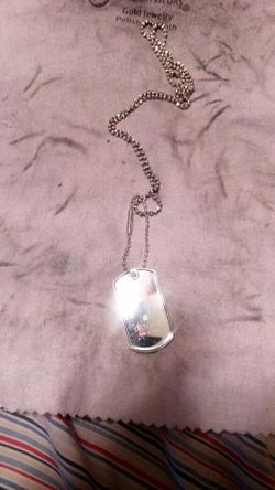 Gucci dog tags and chain