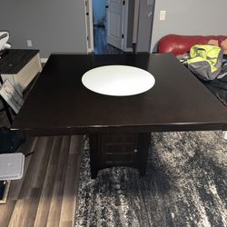 Dinning Room Table With 6 Chairs 