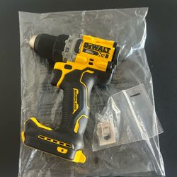 $65 NEW Dewalt XR 1/2” Drill (TOOL-ONLY) Model DCD801 - 20-volt