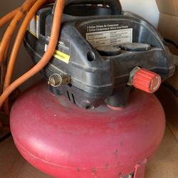 Air compressor