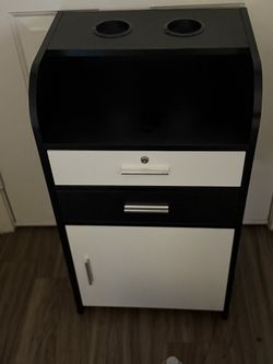 Salon Equipment - See Description