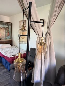 Floor lamp