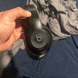 Beats Studio Pro Head Phones