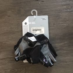 NWT Women’s Specialized Cycling Gloves - Small