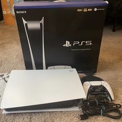 PS5 Digital with 2 Dualsenses & 8K HDMI